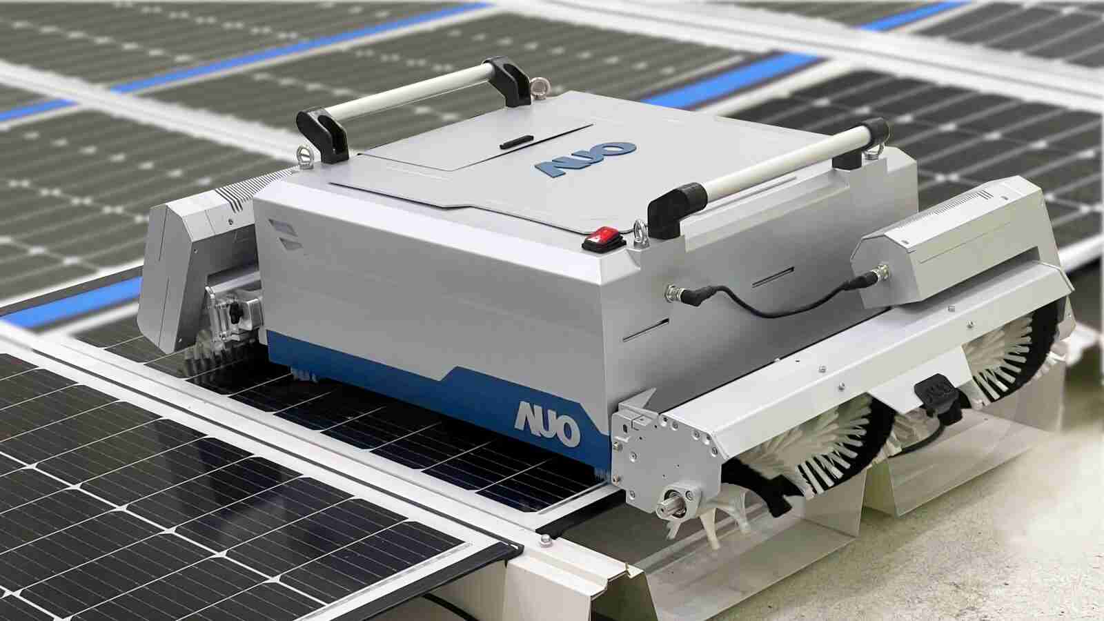 巨星国际致力EPC场域技术升级，，，，导入清洁机器人搭配传感器与AI数据分析，，，大幅减少维运成本