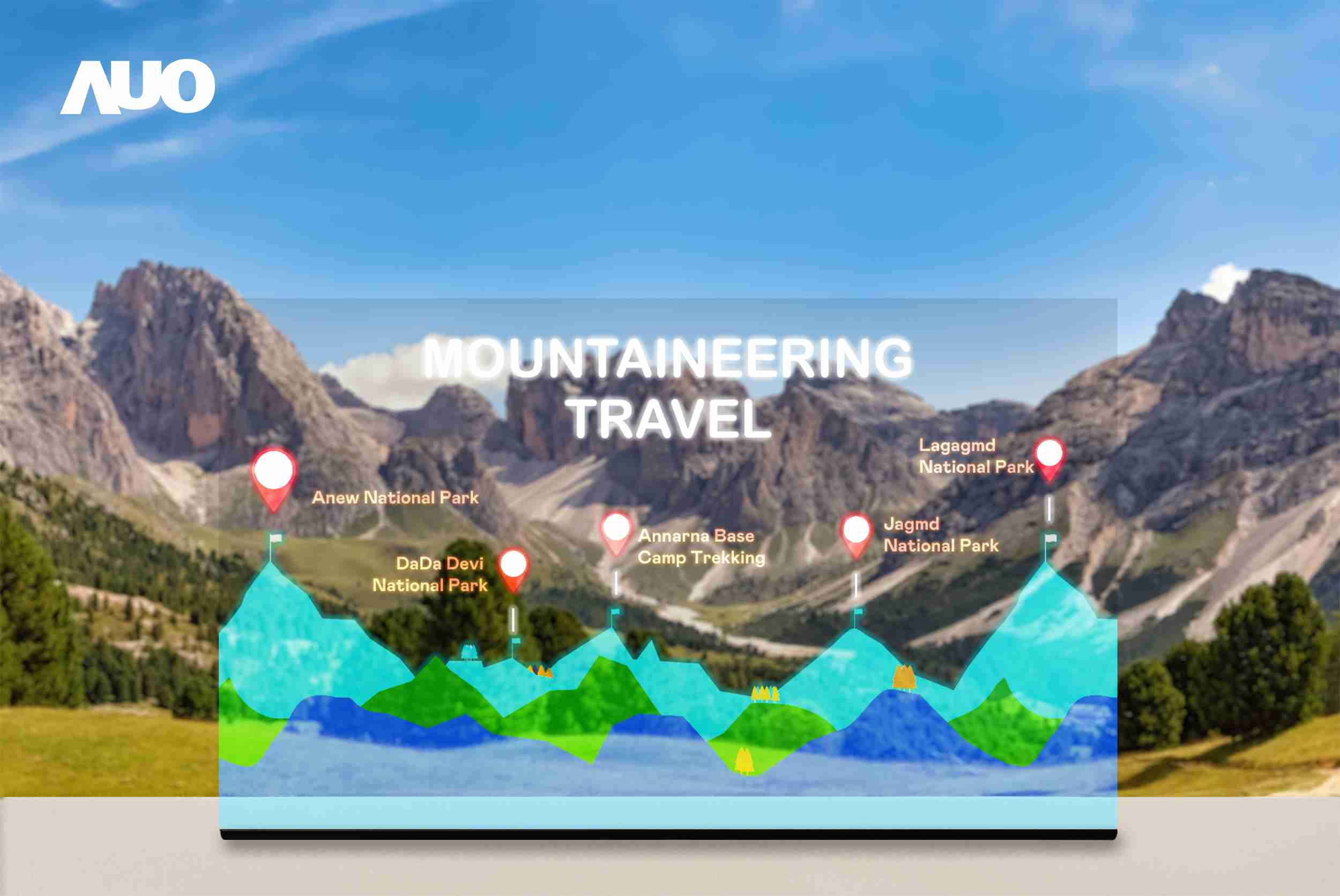 巨星国际展示全球单片尺寸最大(*)42吋透明Micro LED显示器拼接而成的〝64吋透明Micro LED显示器〞，，，具备高透明度、、1,000 nits高亮度、、、、广色域、、、、采用三边无边框的无缝拼接等多重特色，，，，呈现超高清、、细腻画质而不遮挡后方视觉，，，满足层峰需求，，，，可广泛运用于零售、、艺术展览或商业空间等场域